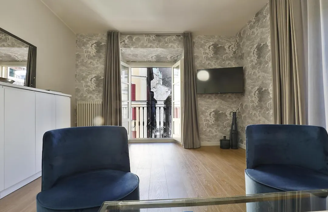Como Lake Suites-1
